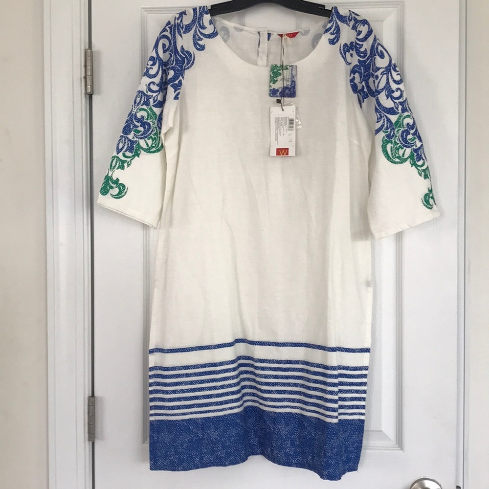 White Cotton tunic vibrant colors and print NWT
